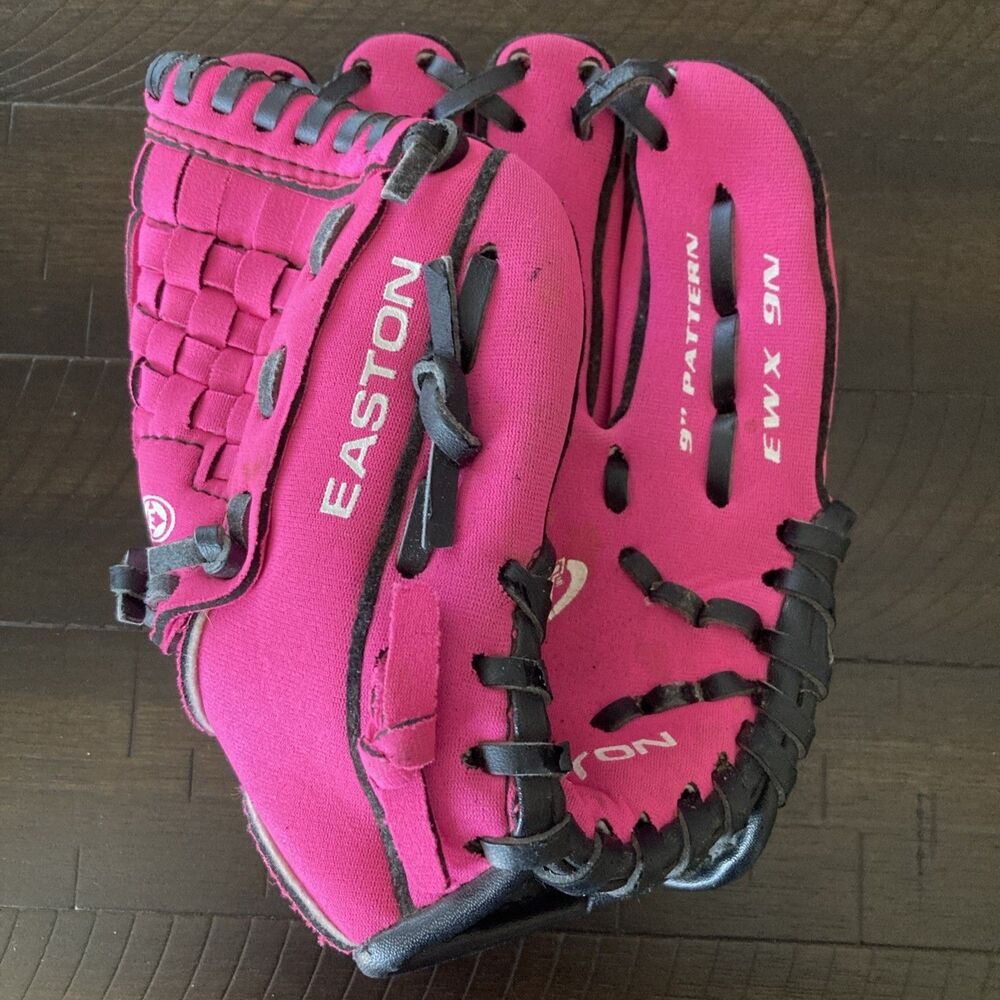 Easton Black Magic 9” Pattern EWX 9N Left Hand Baseball Glove PINK